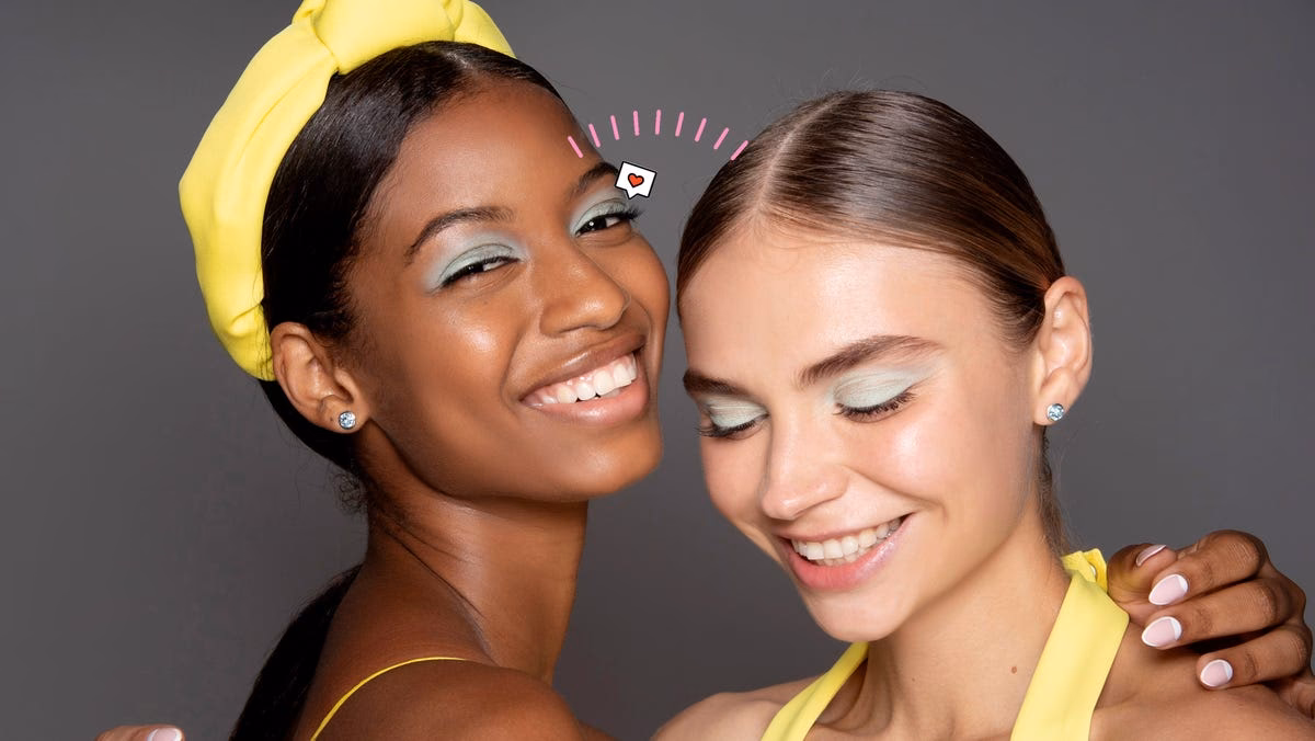 ¿Qué es un bronceador en maquillaje?