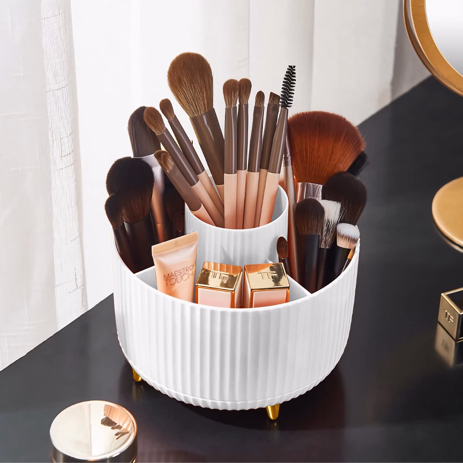 How do makeup artists store their brushes?