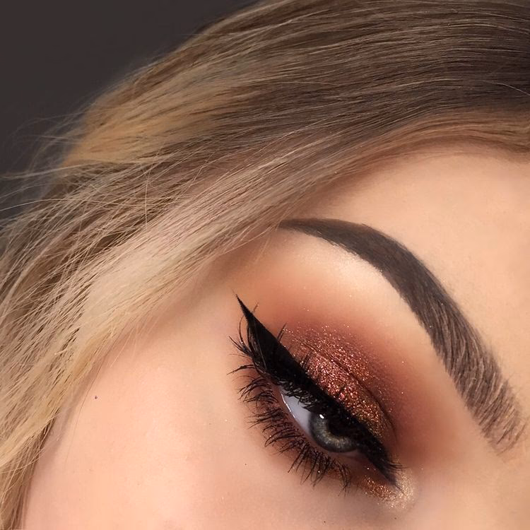 ¿Qué colores van con el color tierra?