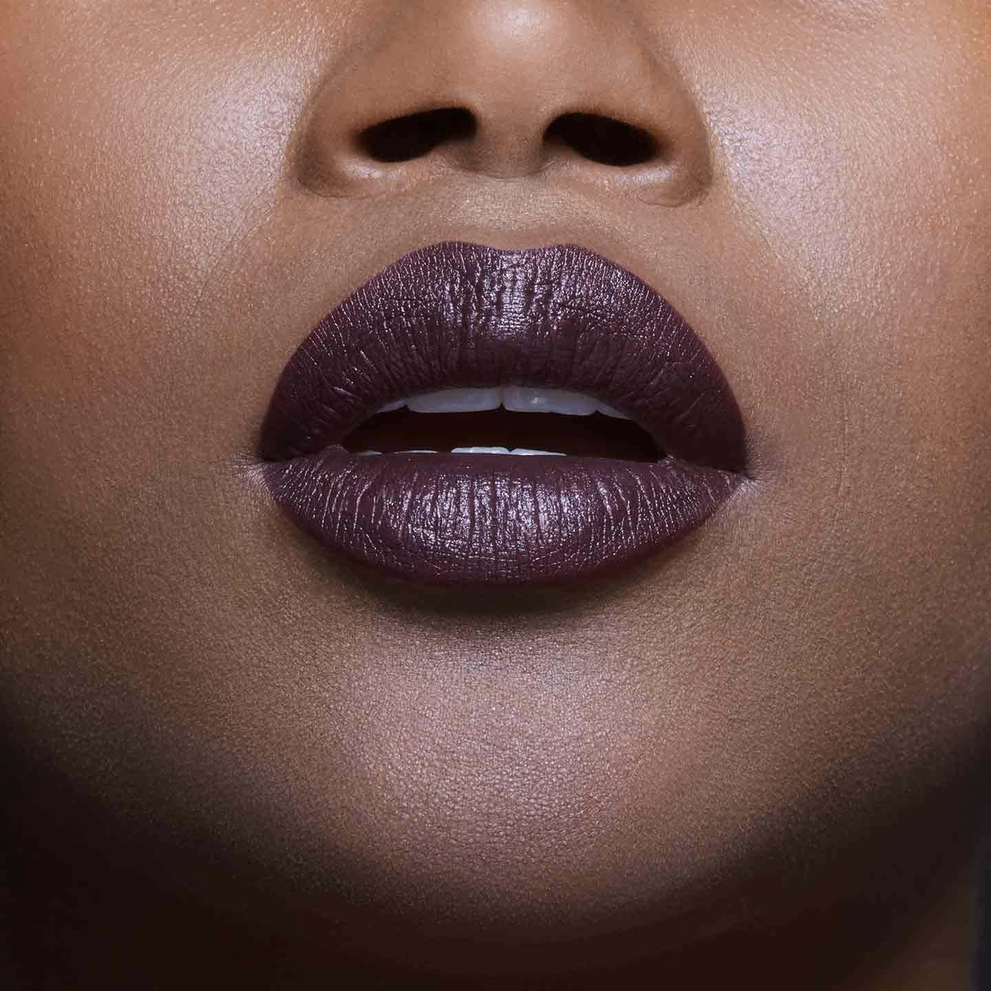¿Cómo se llama el maquillaje de los labios?