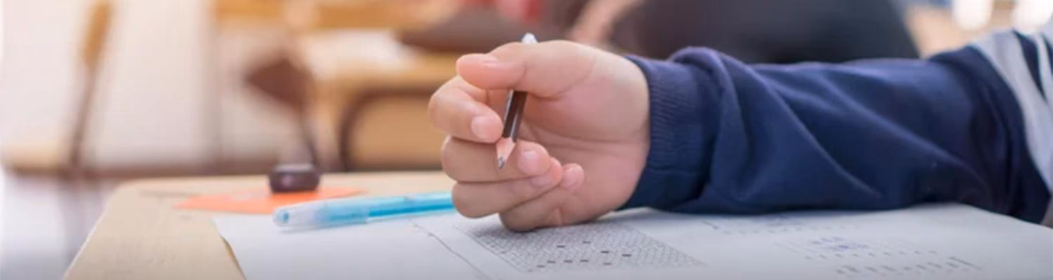 Are make-up exams harder?