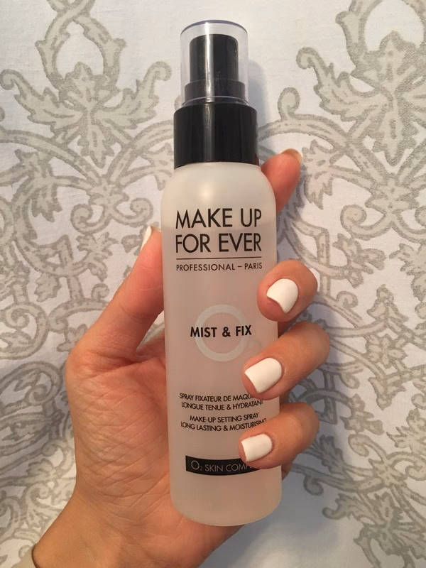 Which is better mist or setting spray?