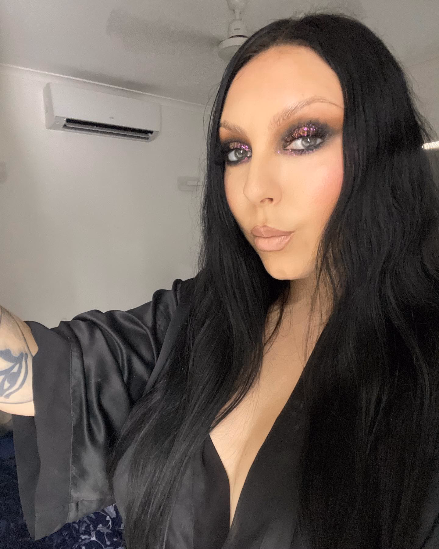 What genres make up grunge?