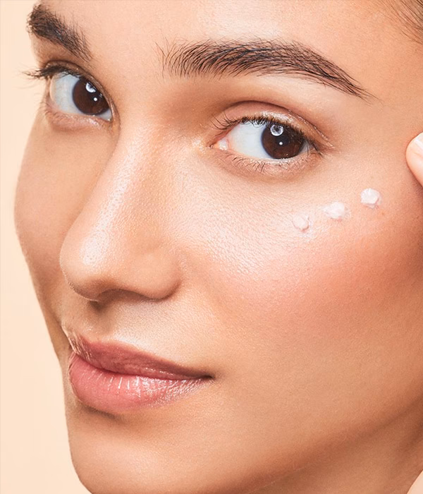 Is makeup artist a good career option?