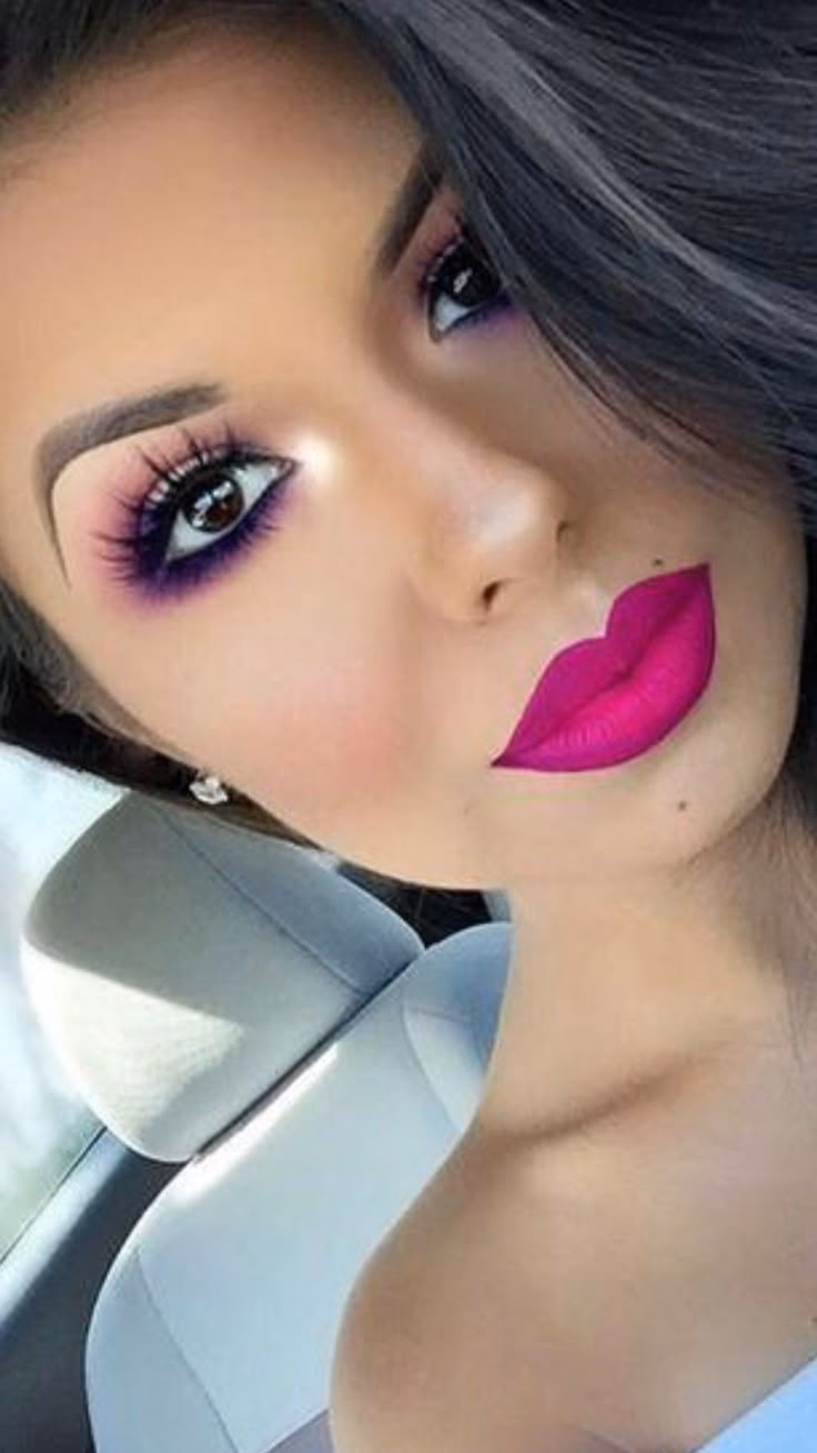 ¿Cuándo usar labial fucsia?