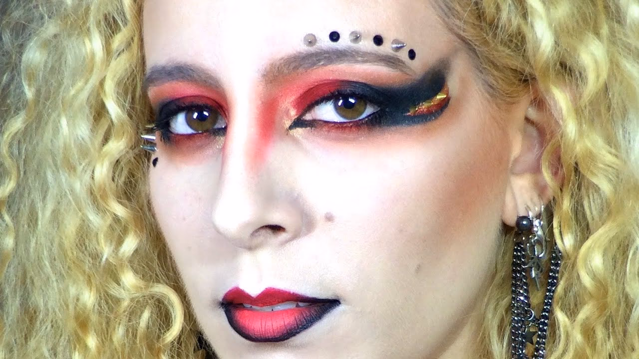 Is Mad Max supposed to be sped up?