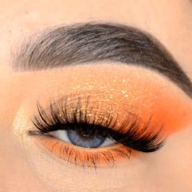 ¿Qué colores combinan con el naranja en maquillaje?