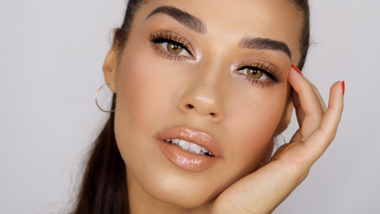 How to do light makeup with BB cream?