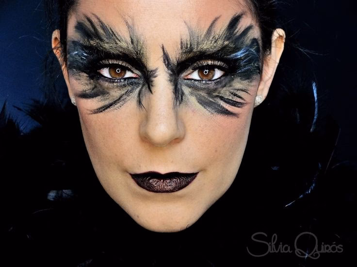 How did Raven become rupauls makeup artist?