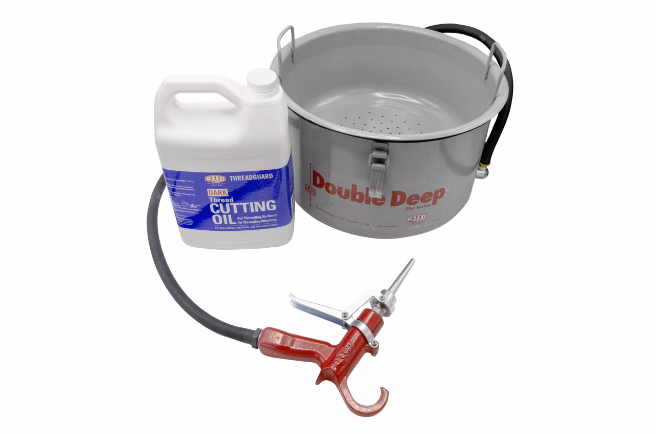 What is drill string in oil and gas?