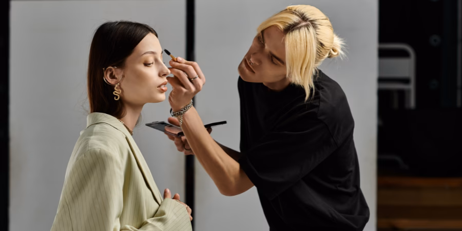 Is makeup artist in demand in Canada?