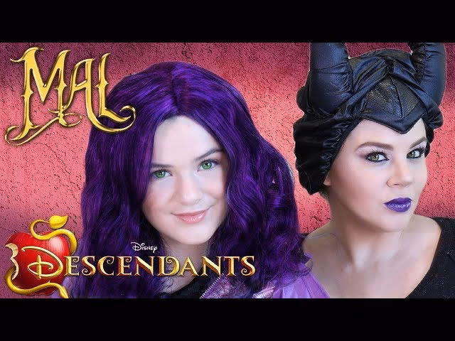 What does Maleficent look like in Descendants?