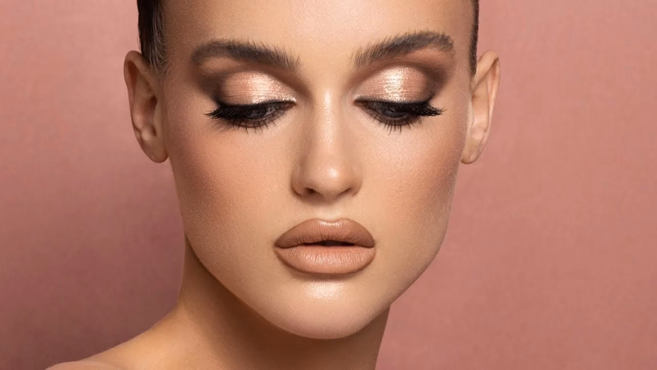 What ethnicity is Natasha Denona?