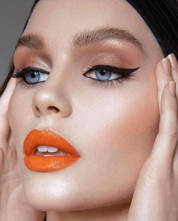 Why doesn't orange lipstick suit me?