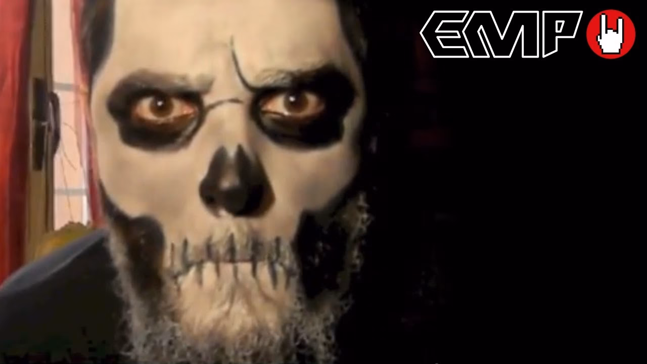 Who played Papa Emeritus 2?