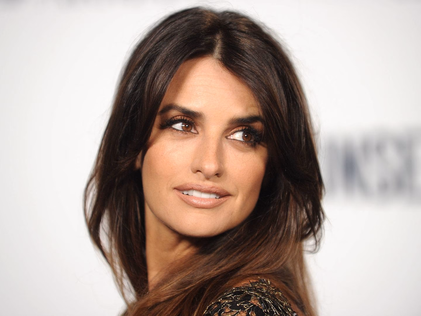 ¿Cómo se pintan los ojos de Penélope Cruz?