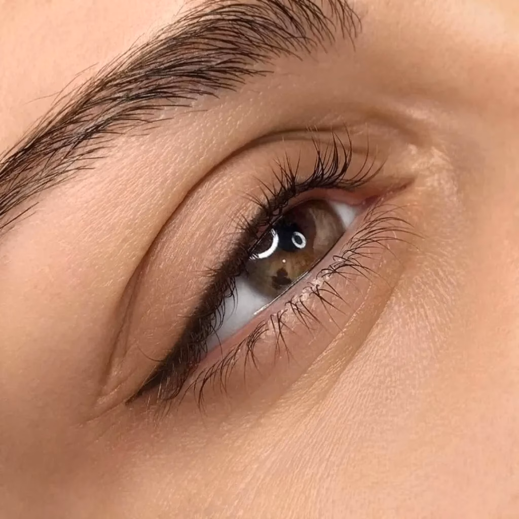 What is the average cost of permanent eyeliner?