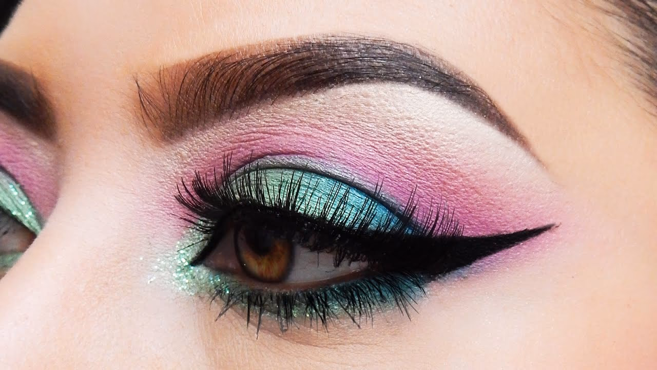 What color harmony is pink and green?