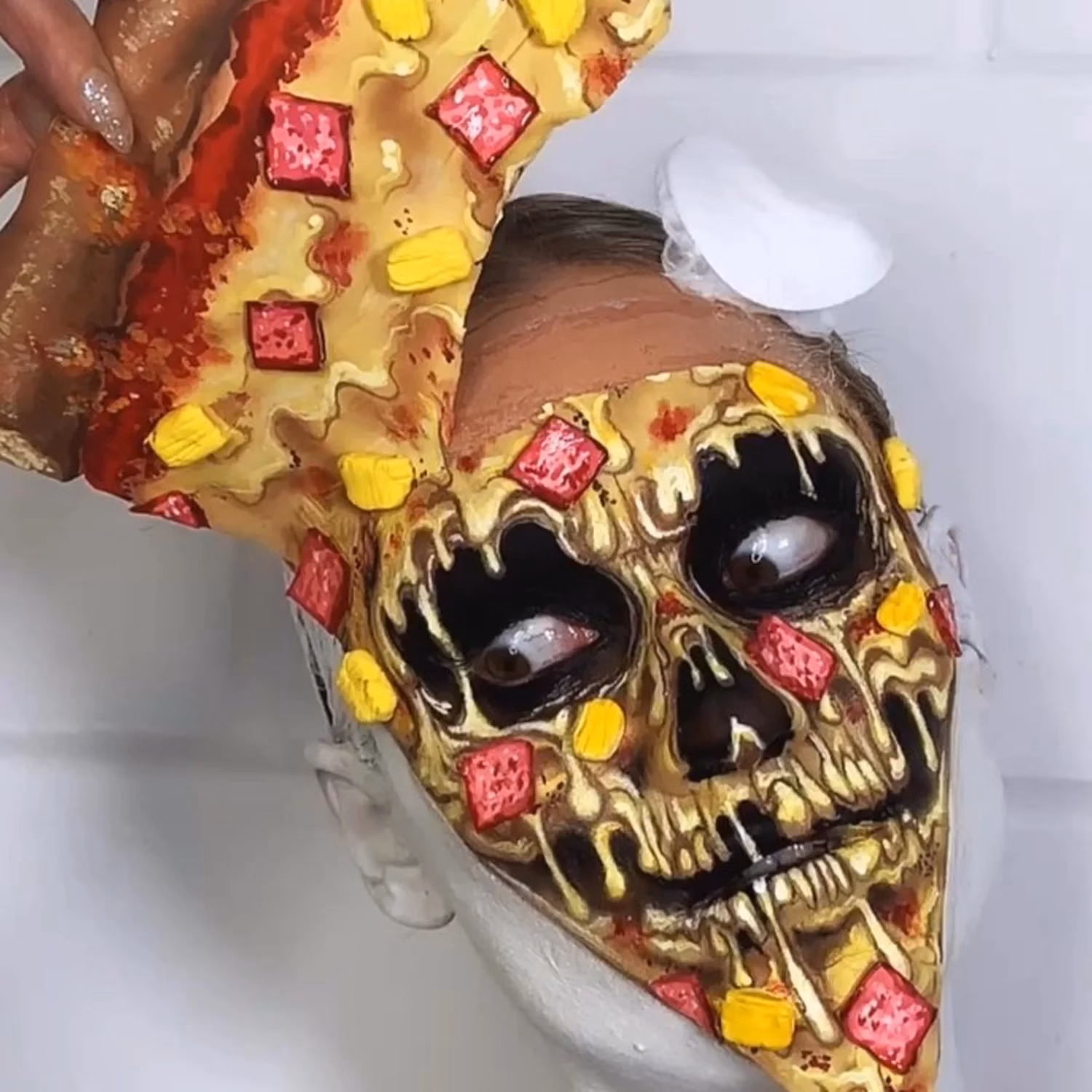 What are the substances that make up a pizza?