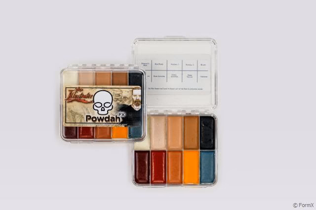 What are the ingredients in dinair makeup?