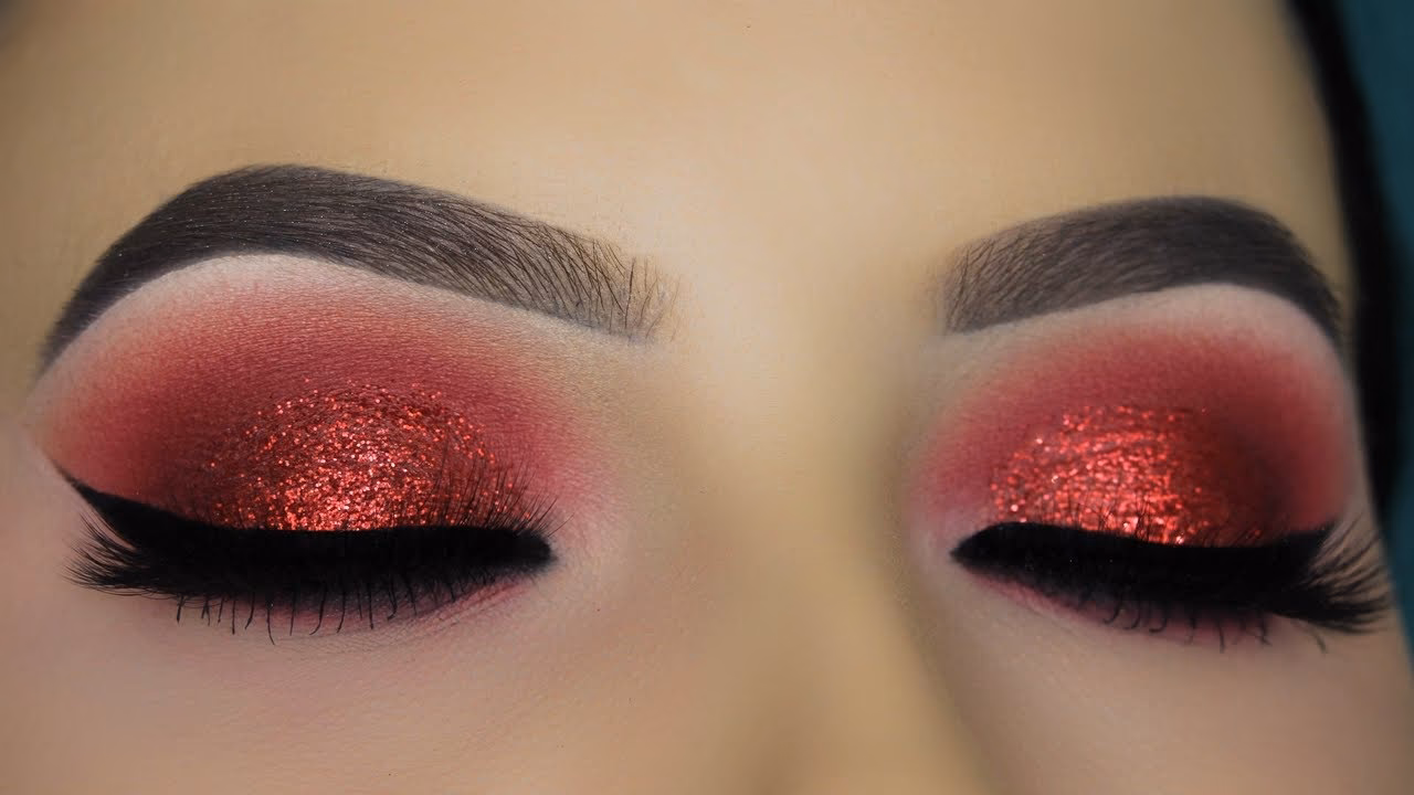 How to make red eyeshadow look good?