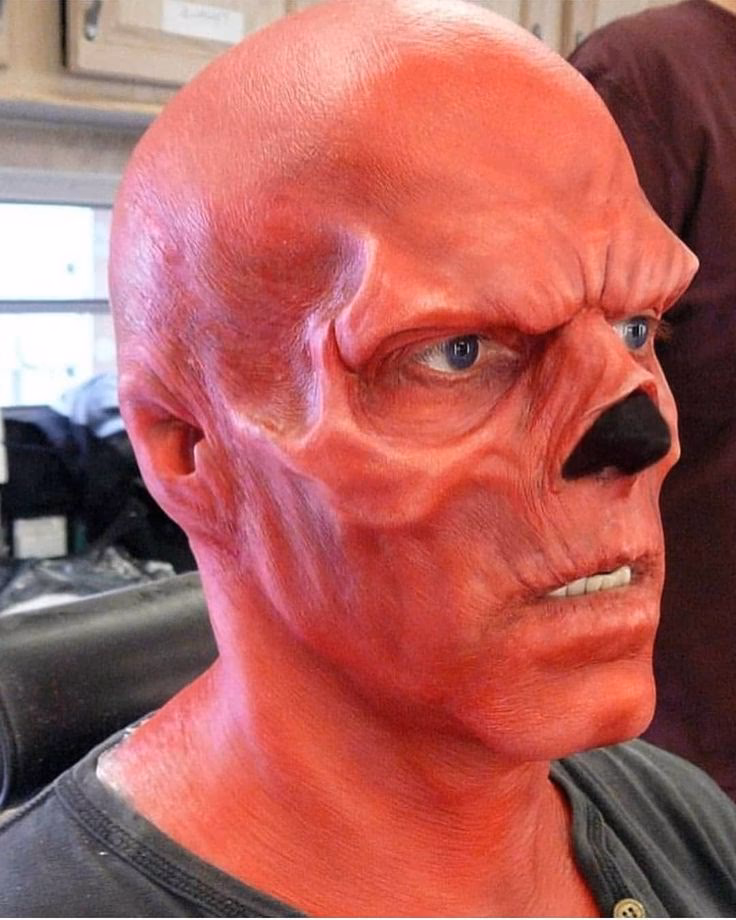 What does Red Skull mask mean?