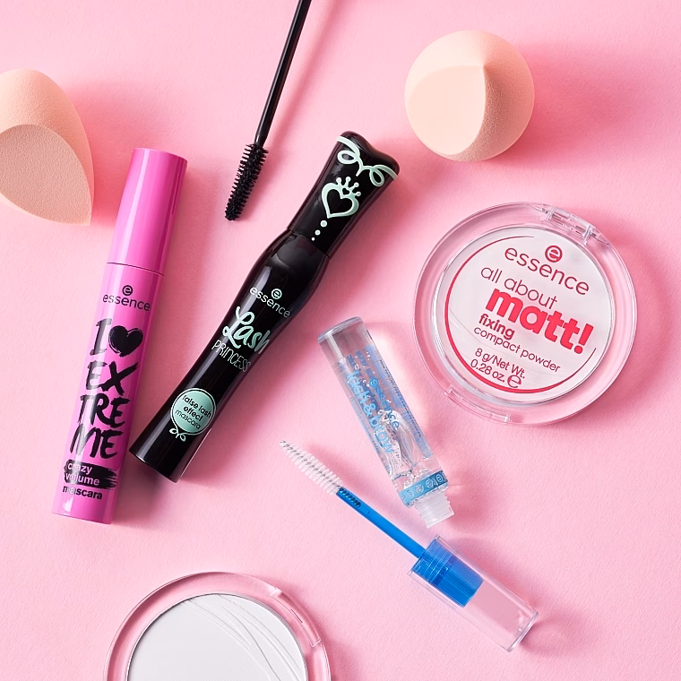 What is the best mascara that stays on all day?