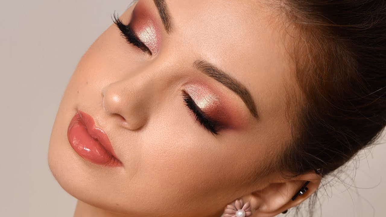 Is rose gold man made or natural?