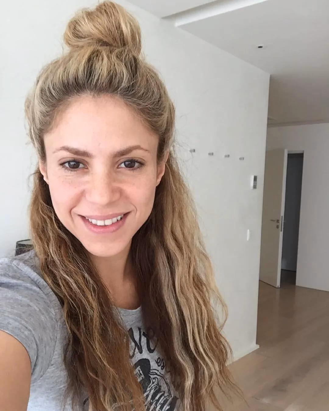 ¿Quién maquilla a Shakira?