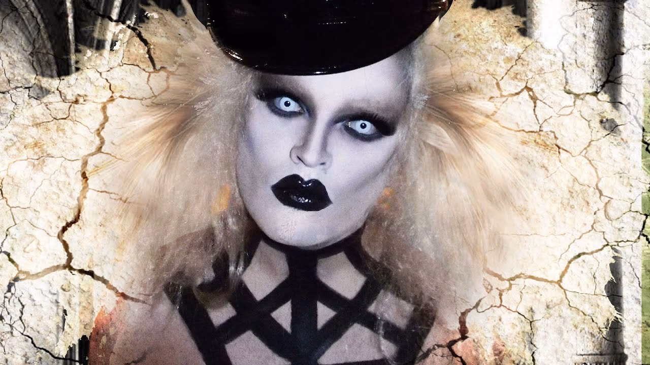 How old is Sharon Needles?