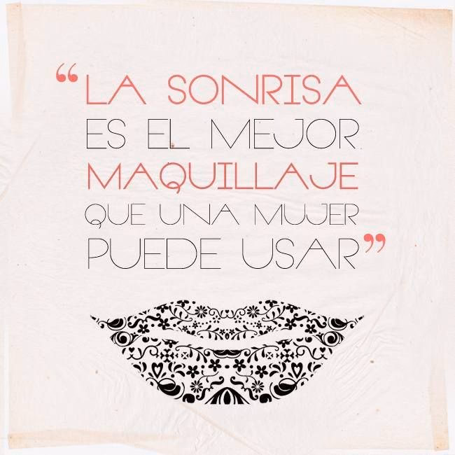 ¿Sonreír es más atractivo que el maquillaje?