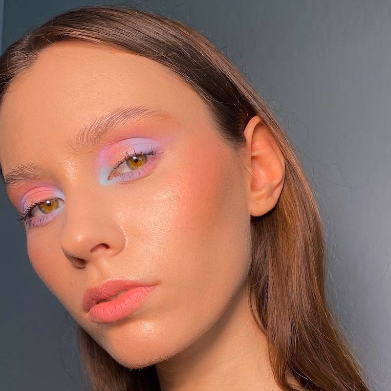 How to makeup in summer step by step?