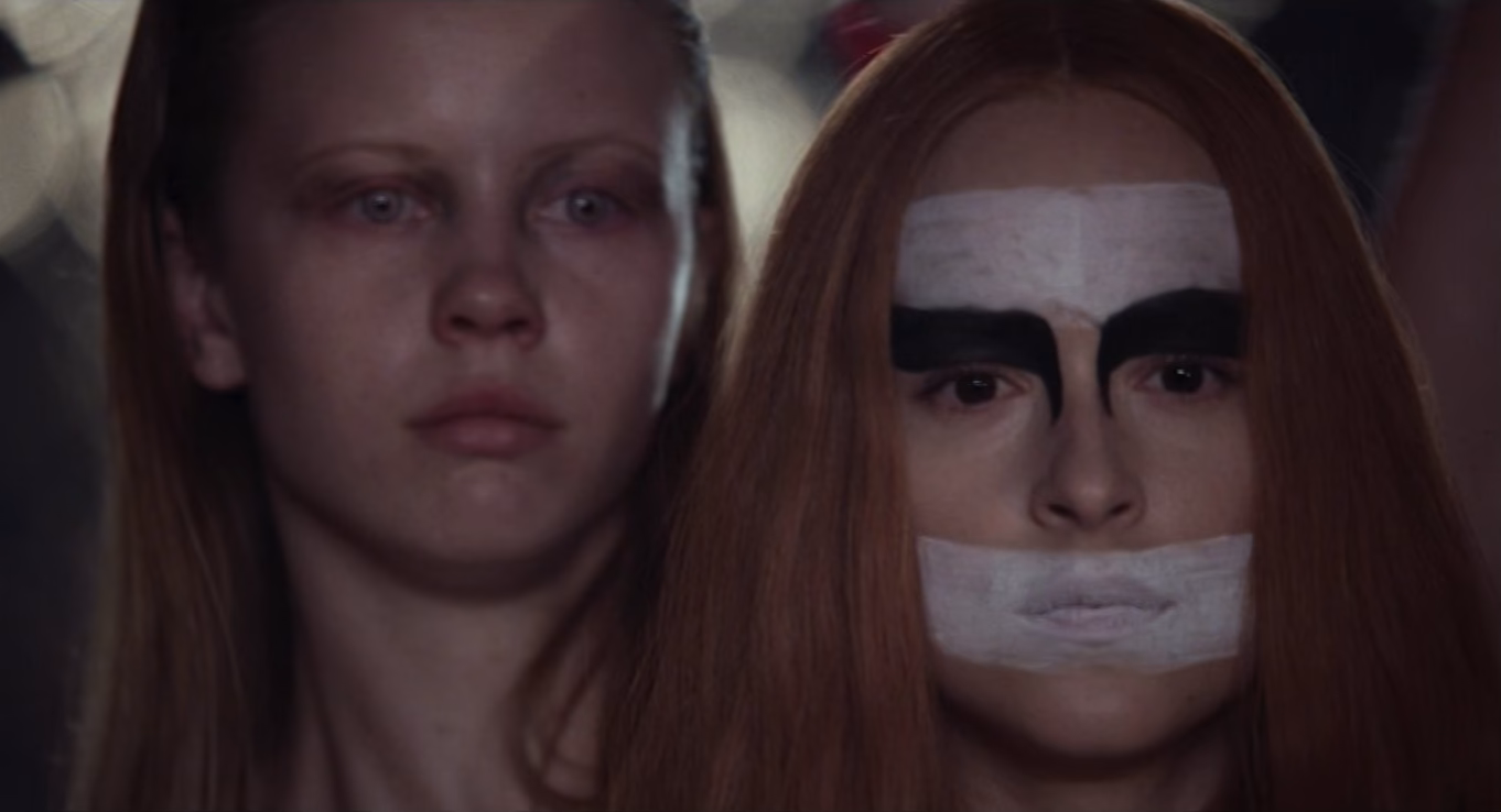 What is the color palette of Suspiria?