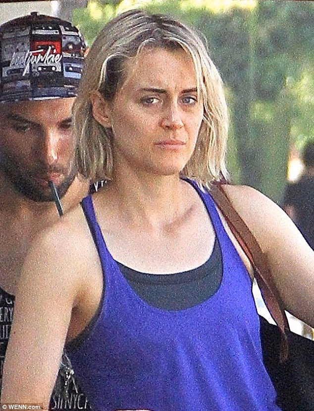 Does Taylor Schilling have anxiety?