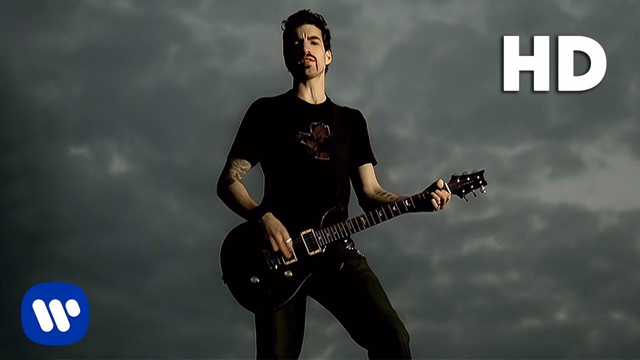 Is Theory of a Deadman related to Nickelback?