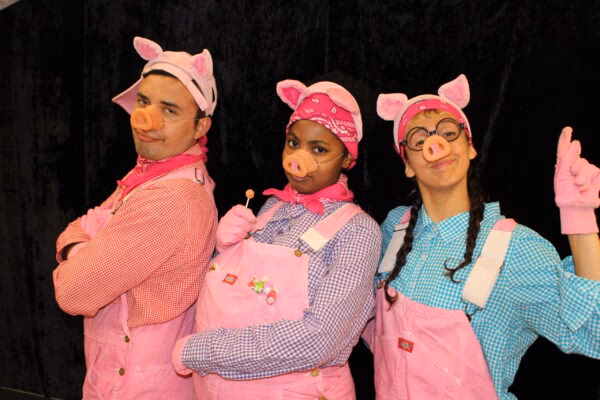 Who are all the characters in The Three Little Pigs?