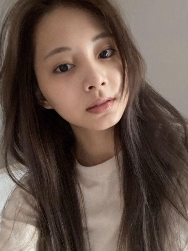 Why is Tzuyu so famous?