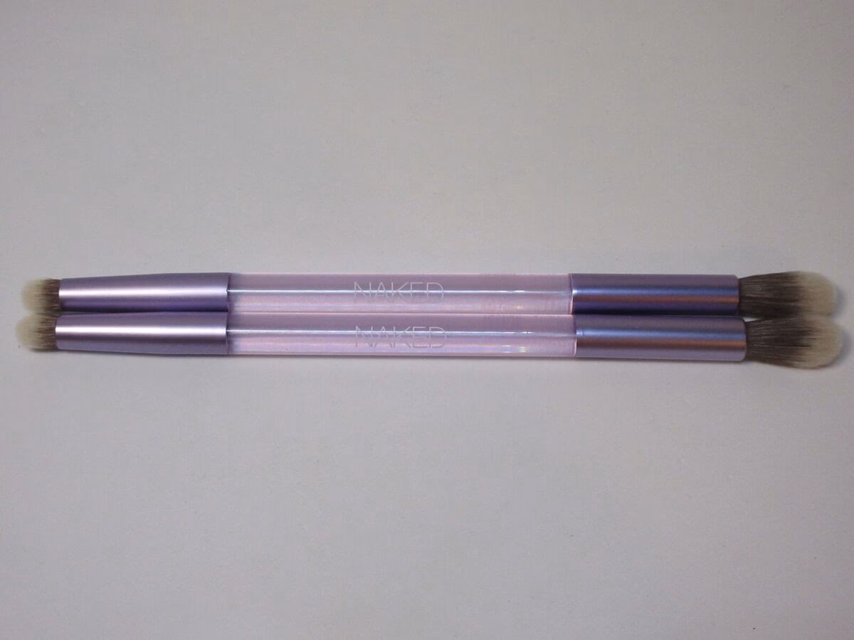 What is the difference between a nail brush and a makeup brush?