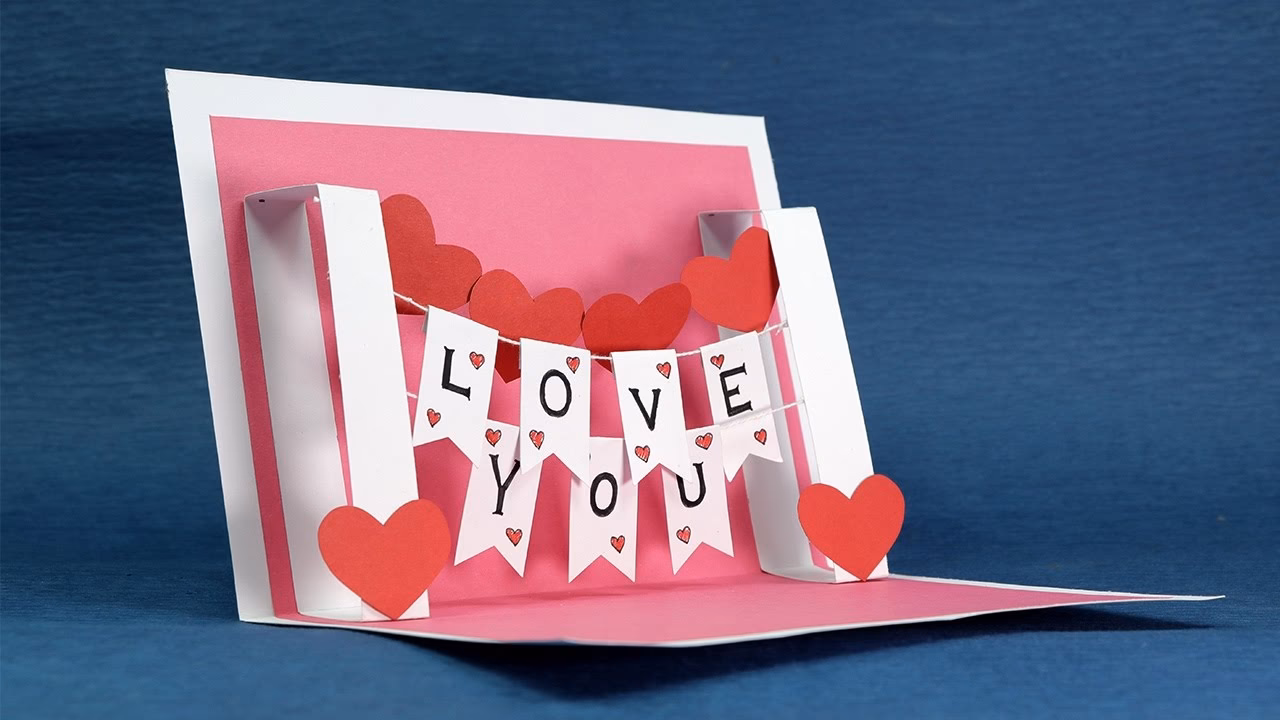 How to make a DIY Valentine's Day box?