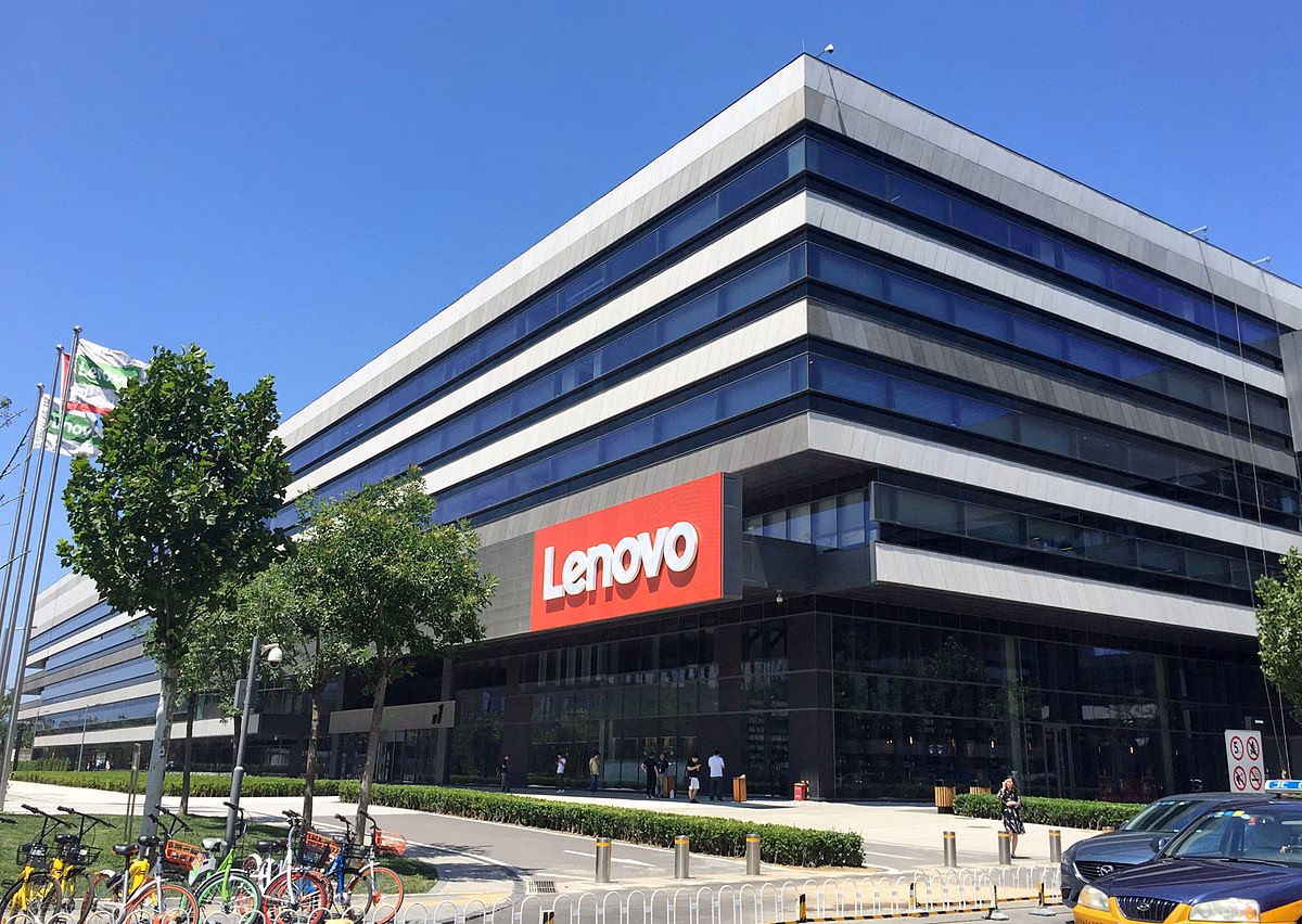 Who makes Lenovo tablets?